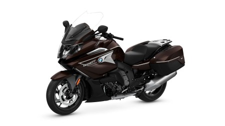 K 1600 GT: Вражає на дорозі. K 1600 GT: Вражає на дорозі.
