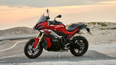 Новий BMW S 1000 XR.