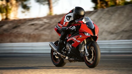 BMW S 1000 RR. BMW S 1000 RR.